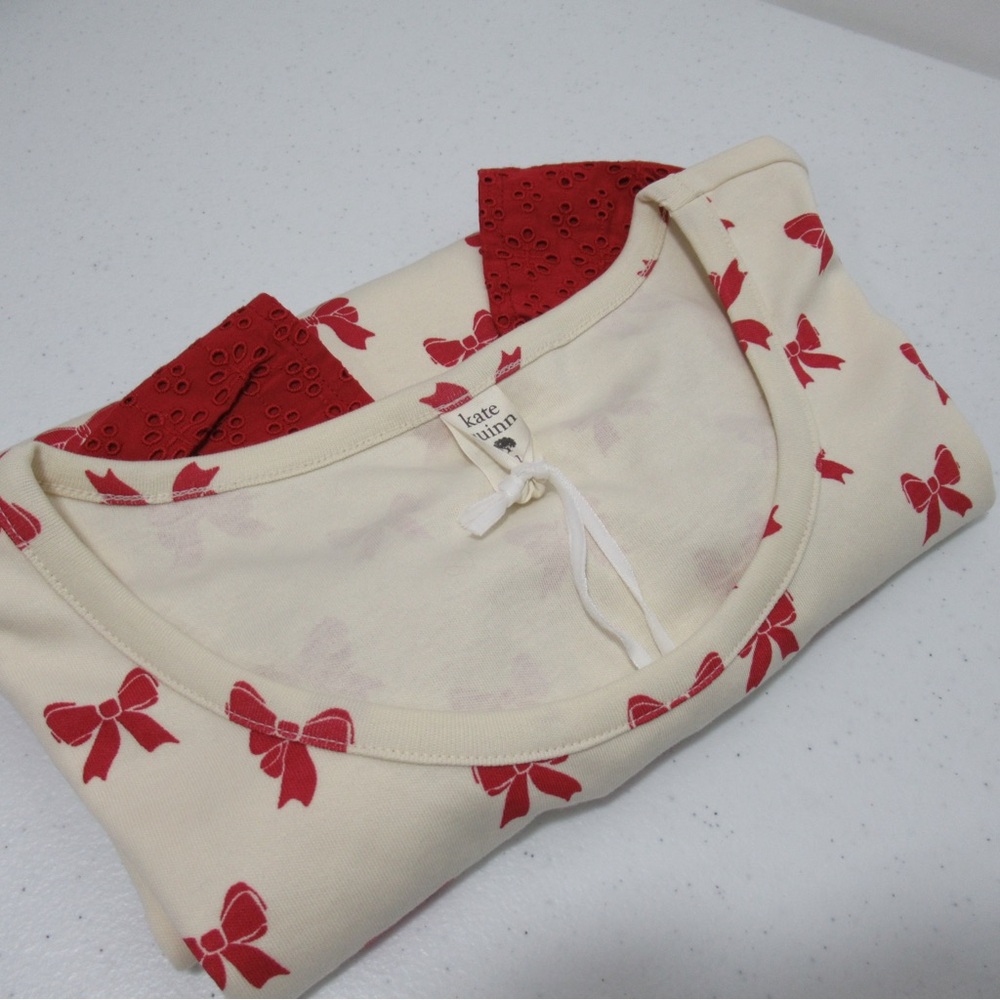 Kate Quinn Organic Cotton Retro Flutter Tee Red Bow Print Size Large - Picture 14 of 14